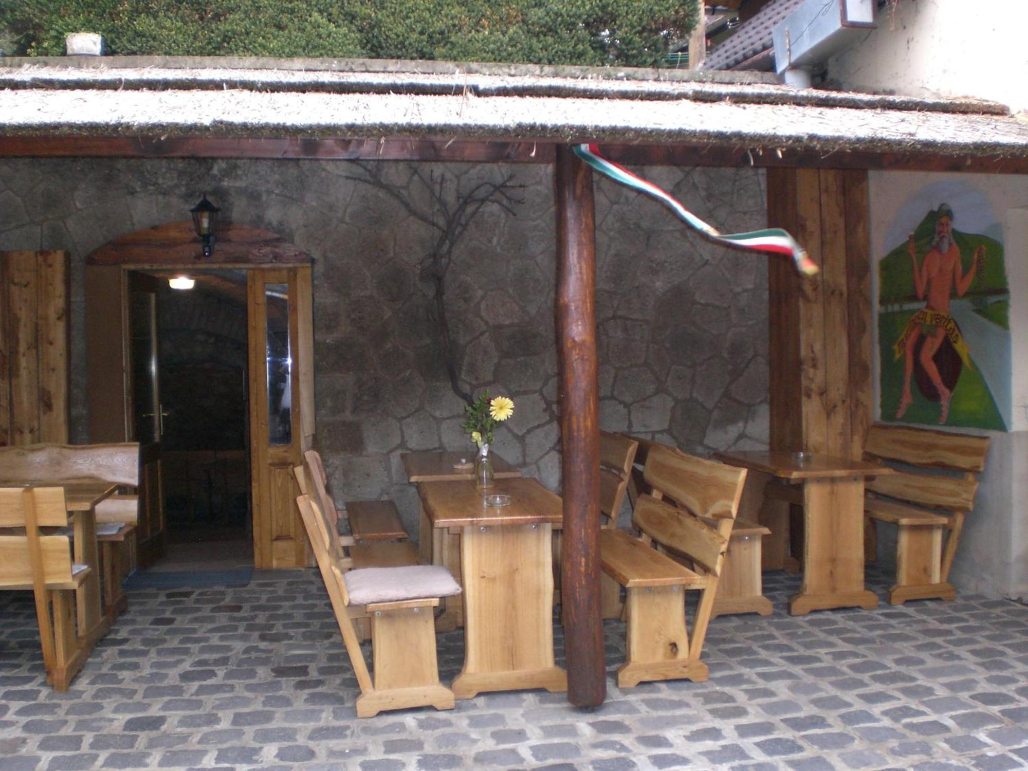 Böne Vendégház és Borozó Tokaj Exterior foto